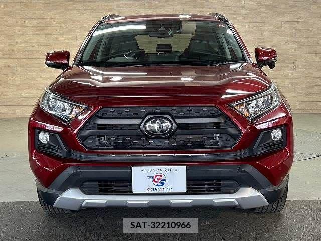 Toyota RAV4 2019-05 282822-16