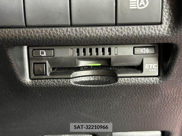Toyota RAV4 2019-05 282822-11