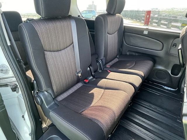 Nissan SERENA 2015-07 193568-9