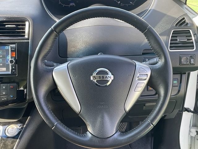 Nissan SERENA 2015-07 193568-23