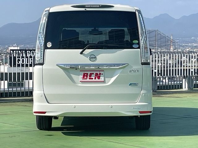 Nissan SERENA 2015-07 193568-11