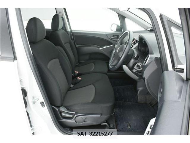 Mitsubishi COLT 2010-05 218985-11