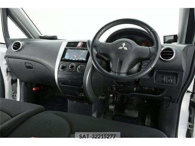 Mitsubishi COLT 2010-05 218985-10