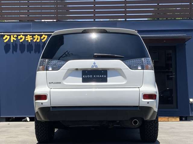 Mitsubishi OUTLANDER 2012-09 11807-2