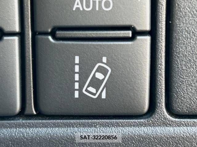 Toyota NOAH 2020-11 279550-9
