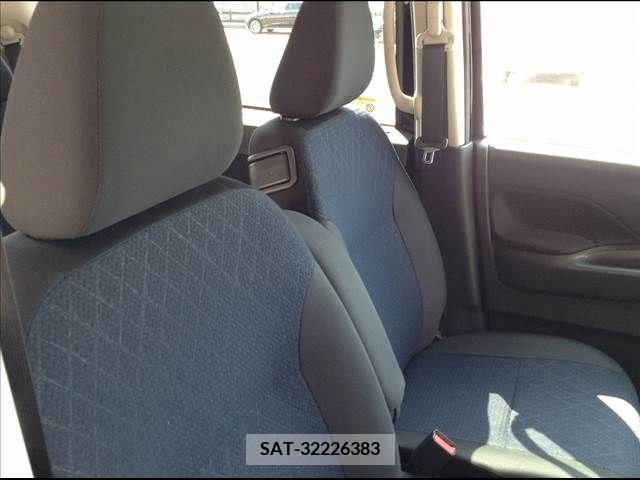Nissan ROOX 2020-09 251859-22