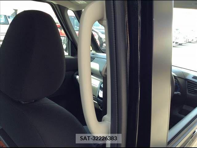 Nissan ROOX 2020-09 251859-19