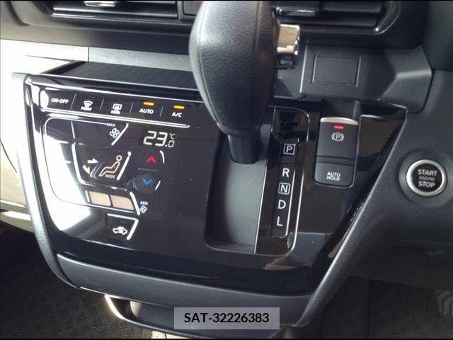 Nissan ROOX 2020-09 251859-26