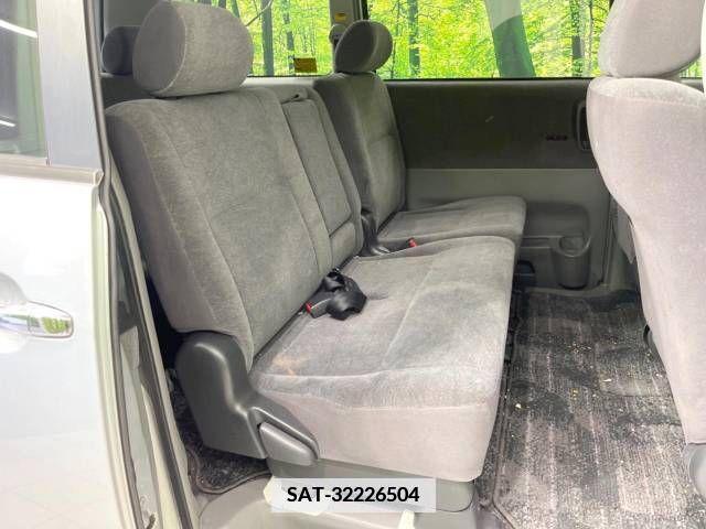 Toyota NOAH 2006-03 386916-3