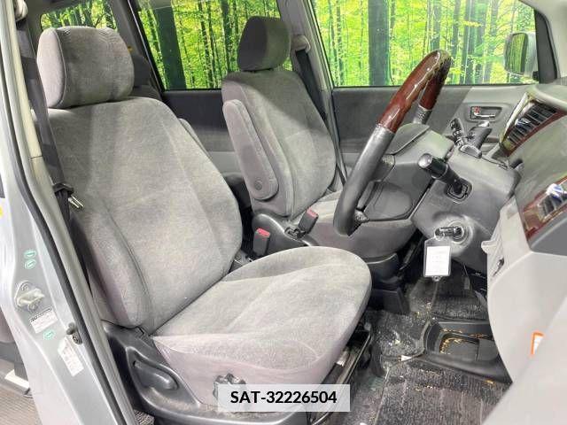 Toyota NOAH 2006-03 386916-2