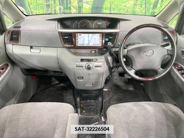 Toyota NOAH 2006-03 386916-1