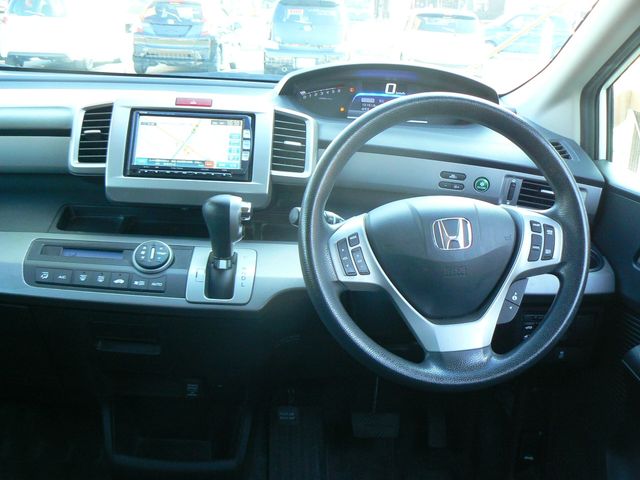 Honda FREED HYBRID 2013-01 1313-4