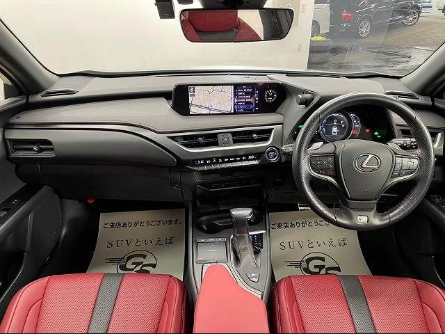 Lexus UX 2019-08 190019-1