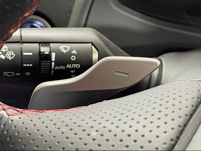 Lexus UX 2019-08 190019-11