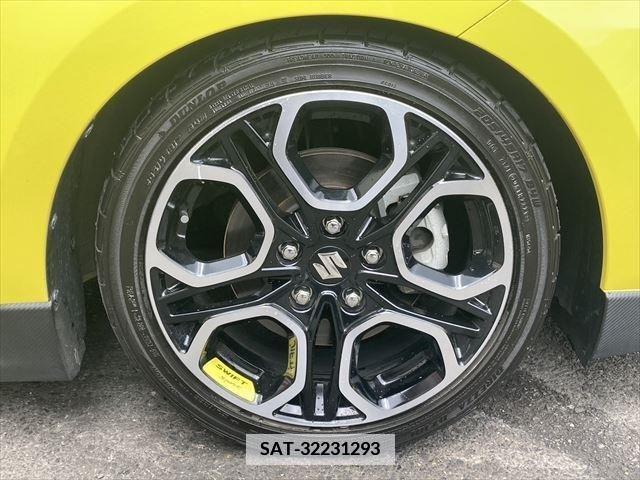 Suzuki SWIFT 2017-09 376542-14