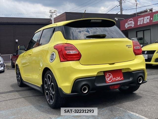 Suzuki SWIFT 2017-09 376542-6