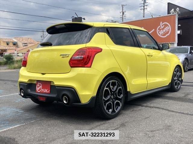 Suzuki SWIFT 2017-09 376542-4