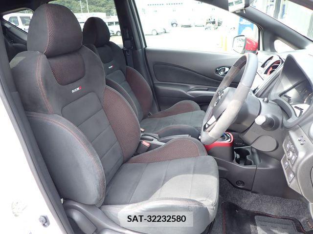 Nissan NOTE 2019-04 334838-16