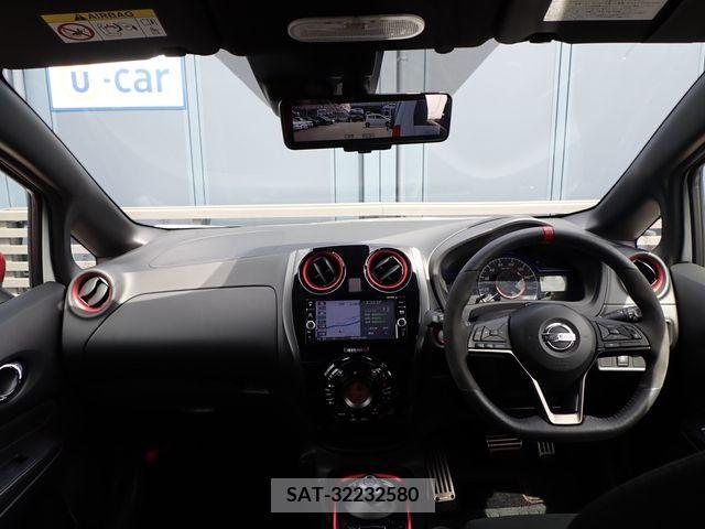 Nissan NOTE 2019-04 334838-1