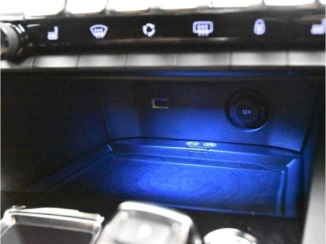 Peugeot 5008 2021-08 188880-25