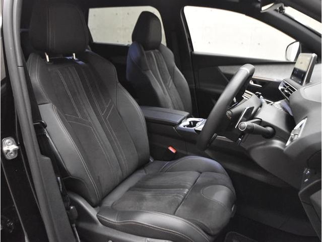 Peugeot 5008 2021-08 188880-3