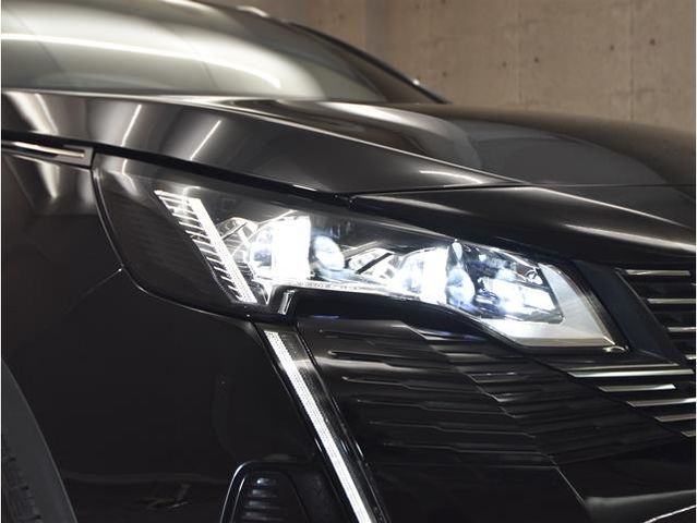 Peugeot 5008 2021-08 188880-15