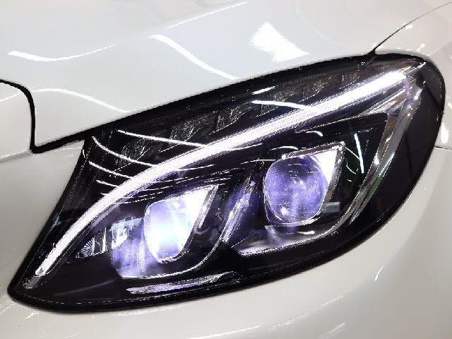Amg C-CLASS 2018-08 25226-19