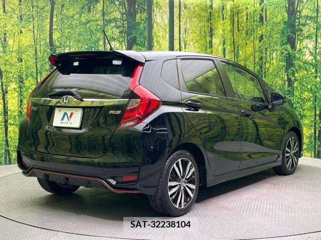 Honda FIT 2017-11 269516-17