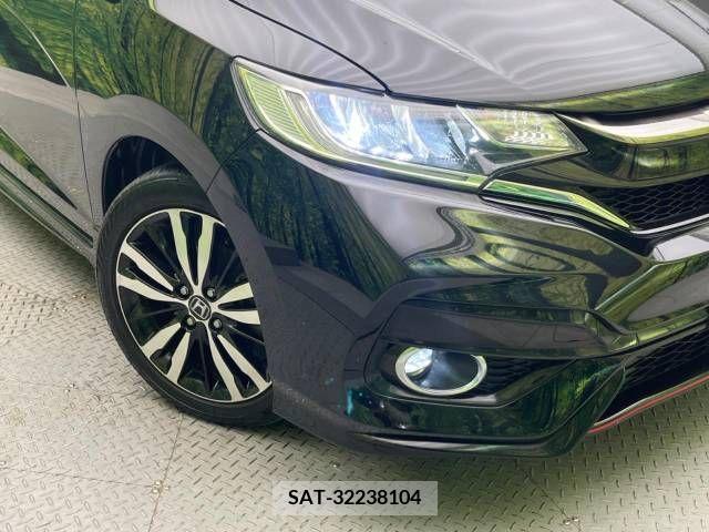 Honda FIT 2017-11 269516-12