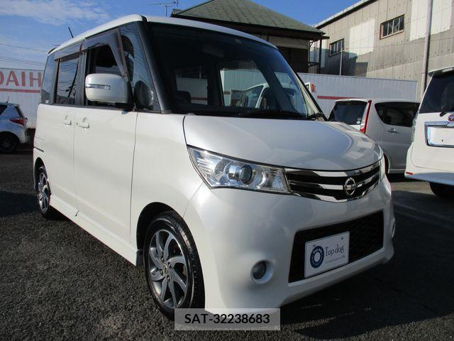 Nissan ROOX 2011-06 202247-1