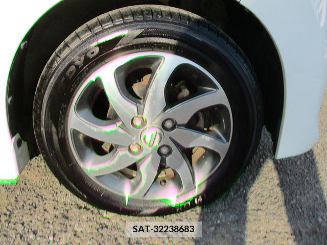 Nissan ROOX 2011-06 202247-18