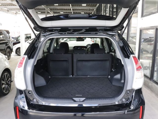 Toyota PRIUS ALPHA 2015-06 29259-6
