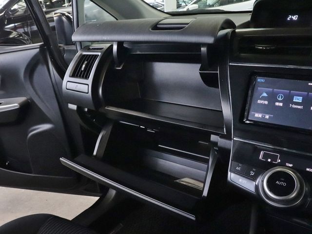 Toyota PRIUS ALPHA 2015-06 29259-19