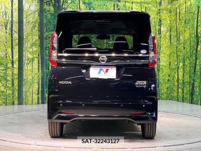 Nissan ROOX 2020-11 277162-14