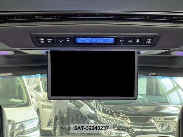 Toyota ALPHARD 2020-03 303632-17