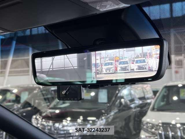 Toyota ALPHARD 2020-03 303632-16