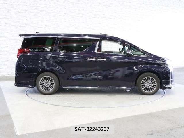 Toyota ALPHARD 2020-03 303632-11