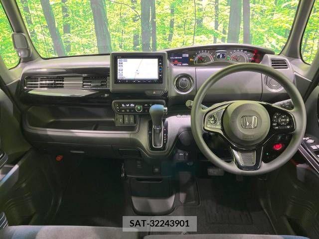 Honda N BOX CUSTOM 2021-08 307359-1