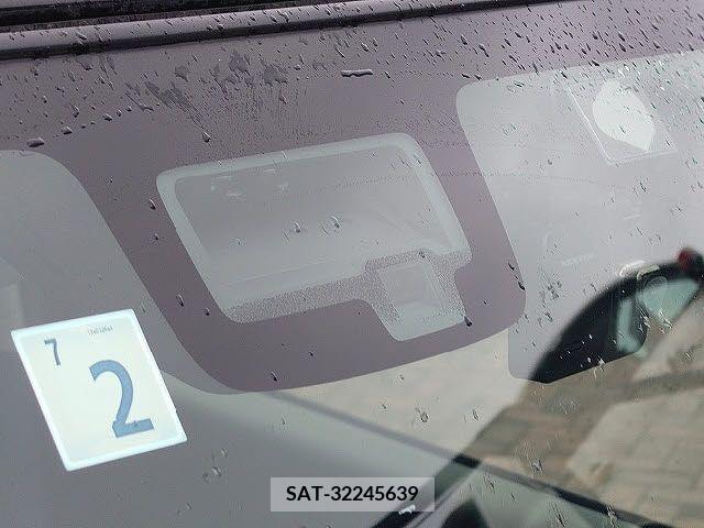 Suzuki X BEE 2018-02 236779-27