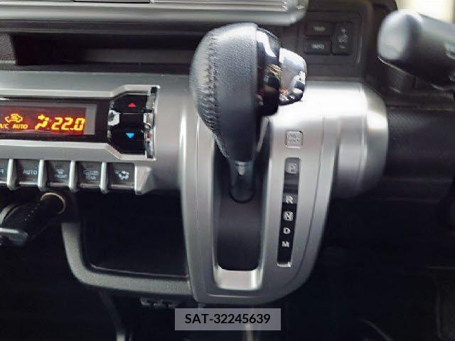 Suzuki X BEE 2018-02 236779-19