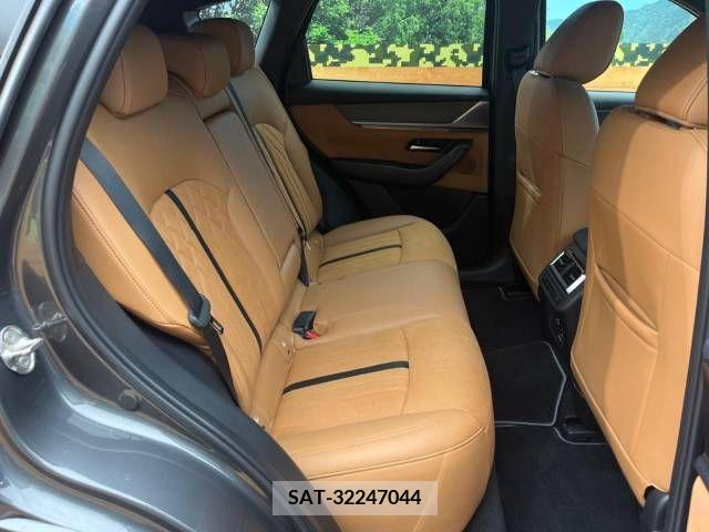 Mazda CX-60 2023-09 396252-9