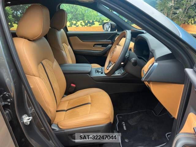 Mazda CX-60 2023-09 396252-8