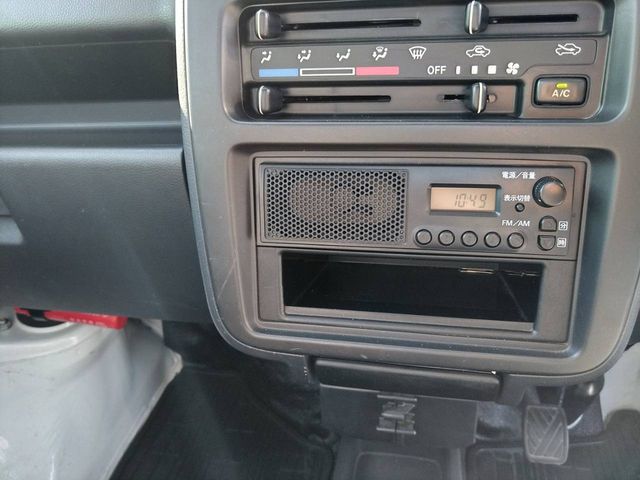 Suzuki CARRY TRUCK 2012-12 15760-5