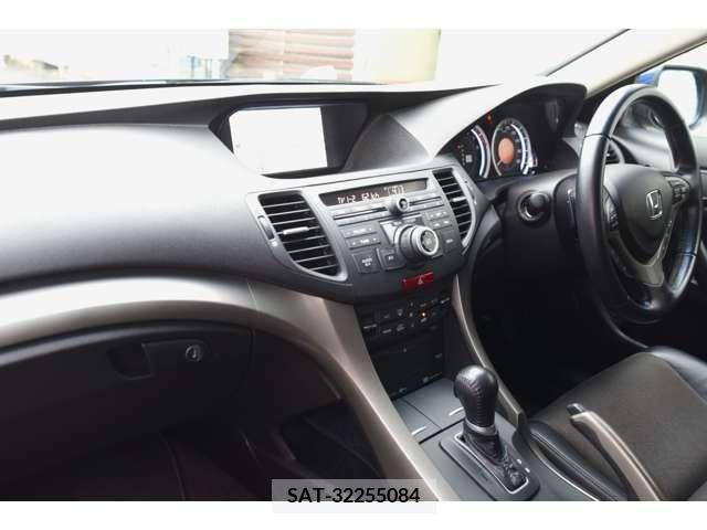 Honda ACCORD TOURER 2009-03 273473-1