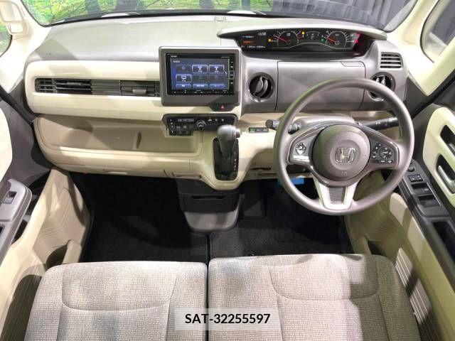 Honda N BOX CUSTOM 2019-09 345939-1