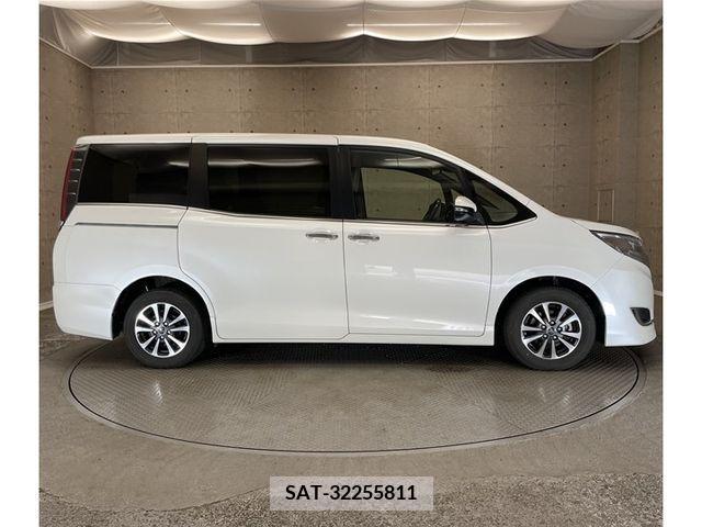 Toyota ESQUIRE 2018-09 347602-22