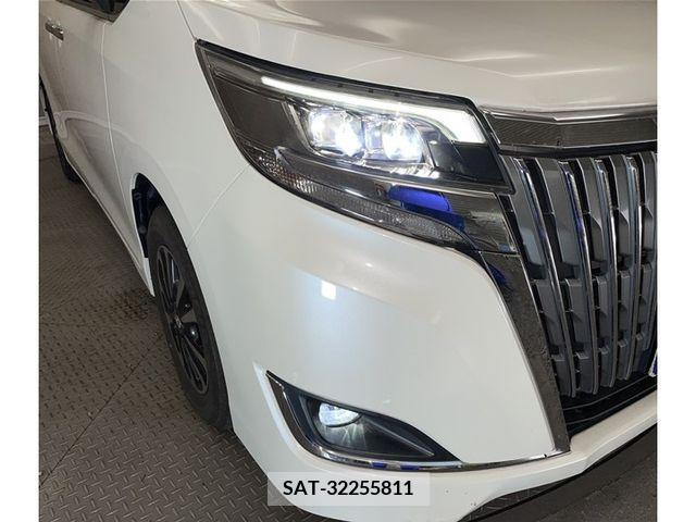 Toyota ESQUIRE 2018-09 347602-18