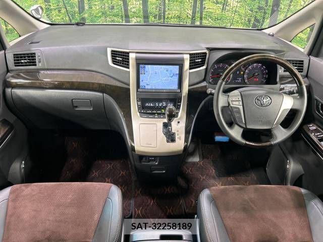 Toyota ALPHARD 2013-07 331169-1