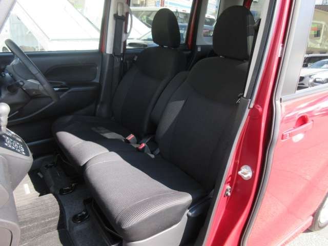 Nissan DAYZ ROOX 2017-01 28852-22