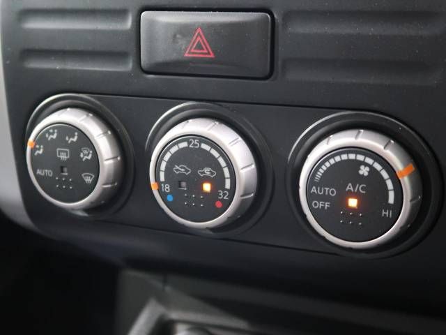Nissan X-TRAIL 2011-03 6184-7